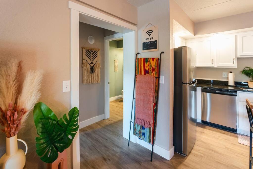 Pet Friendly Boho Condo With Pool--Fitness Center--Next To The Branson Landing--Close To Convention Center And Kanakuk Exteriör bild