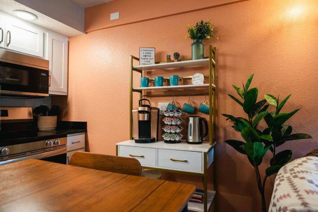 Pet Friendly Boho Condo With Pool--Fitness Center--Next To The Branson Landing--Close To Convention Center And Kanakuk Exteriör bild